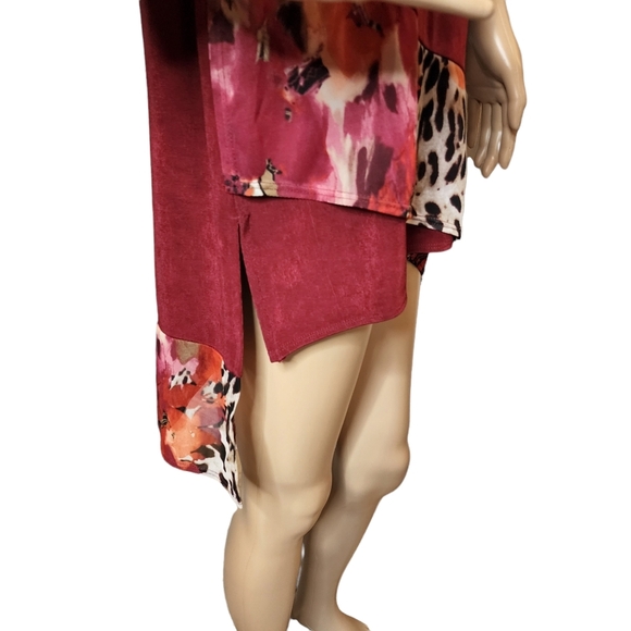 Chico's Travelers Slinky Stretchy Asymmetrical Red Tunic Leopard Floral Small - Picture 5 of 16